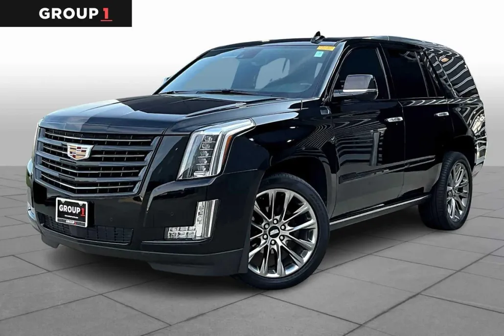 2020 Cadillac Escalade Platinum photo 1