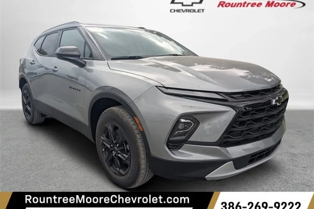 2025 Chevrolet Blazer 2LT photo 1