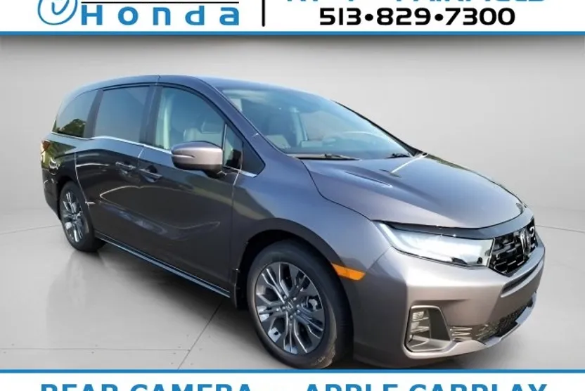 2026 Honda Odyssey Touring photo 1