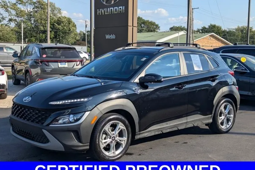 2023 Hyundai Kona SEL photo 1