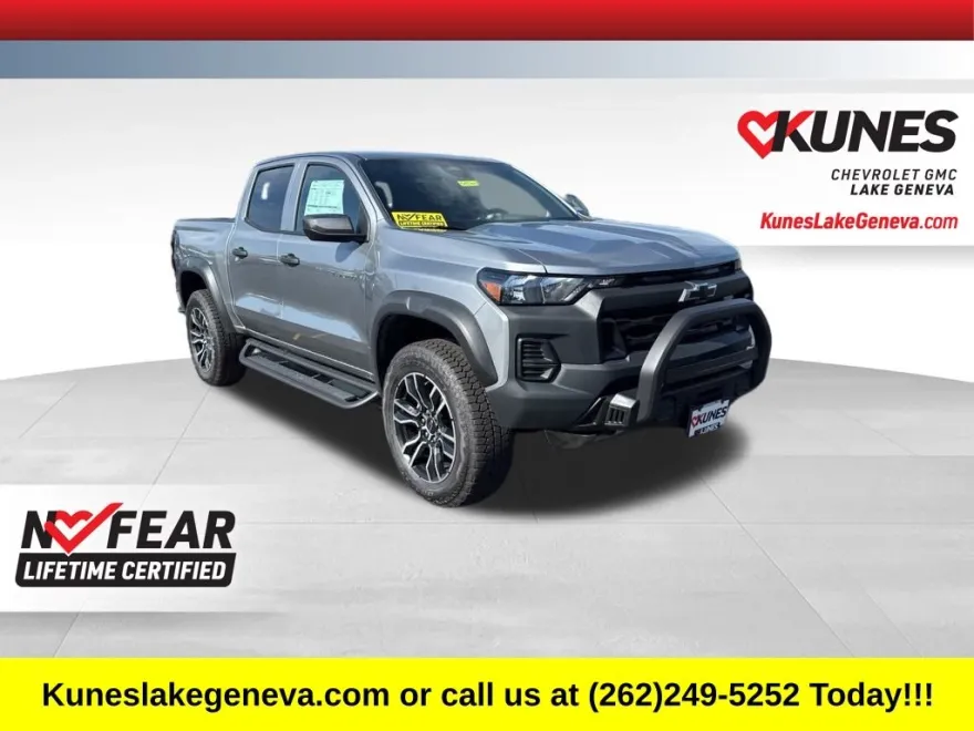 2025 Chevrolet Colorado Trail Boss photo 1