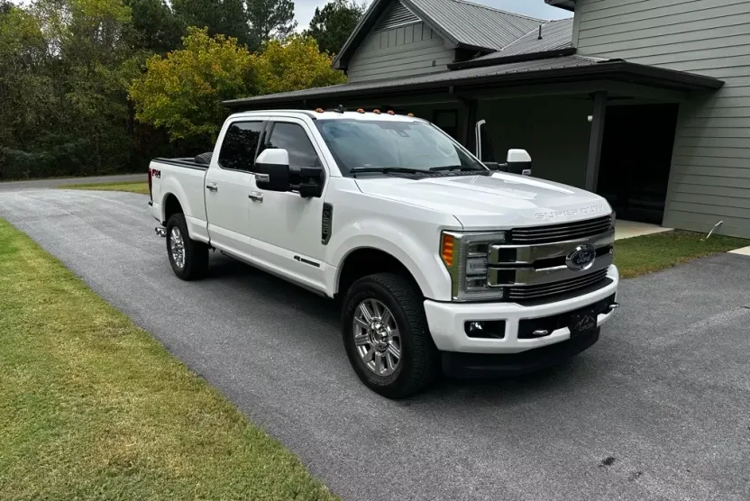 2019 Ford F-250 Limited photo 1