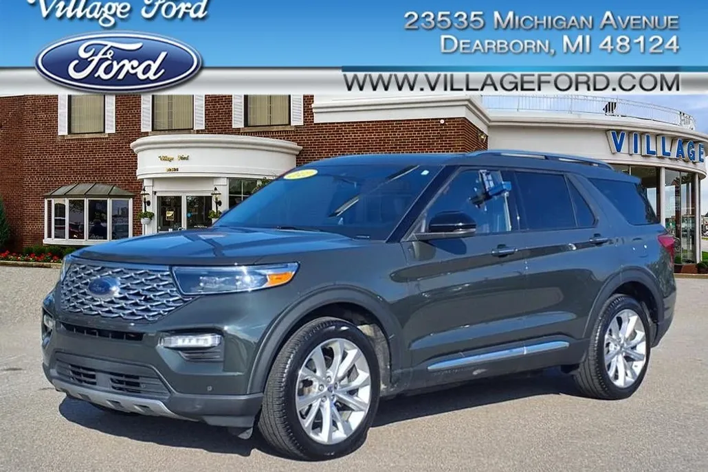 2022 Ford Explorer Hybrid Platinum photo 1