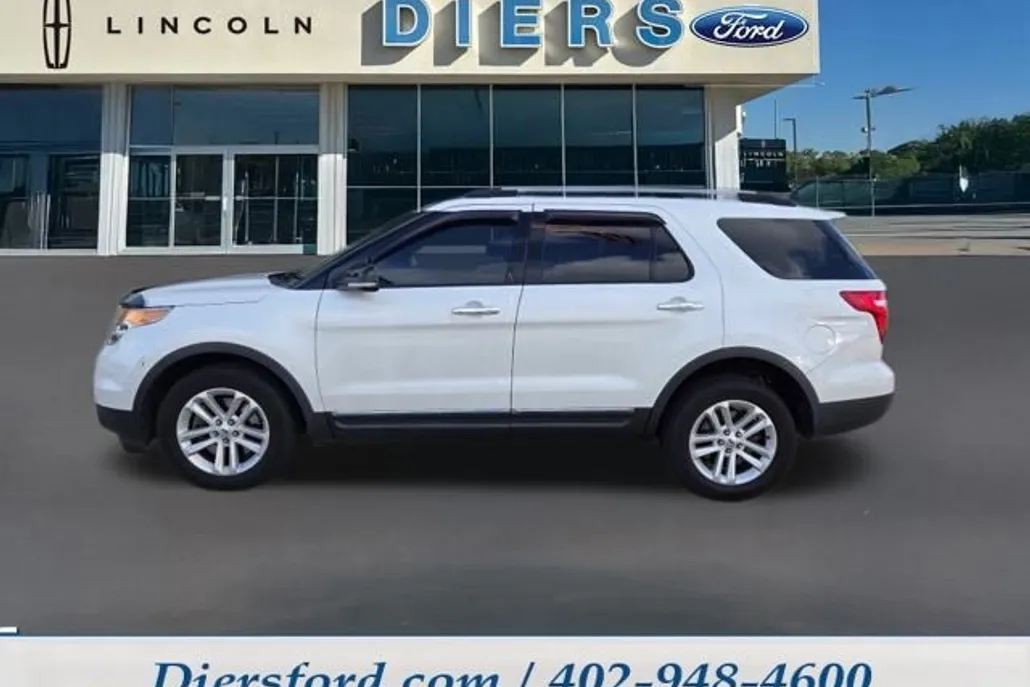 2014 Ford Explorer XLT photo 1