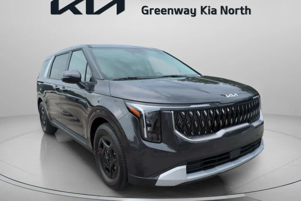 2026 Kia Carnival LX photo 1