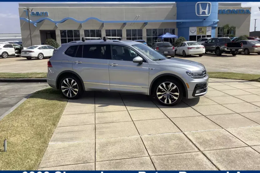 2020 Volkswagen Tiguan SEL Premium R-Line photo 1