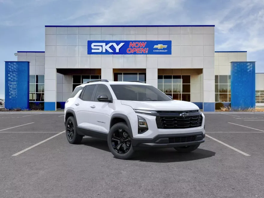 2025 Chevrolet Equinox LT photo 1