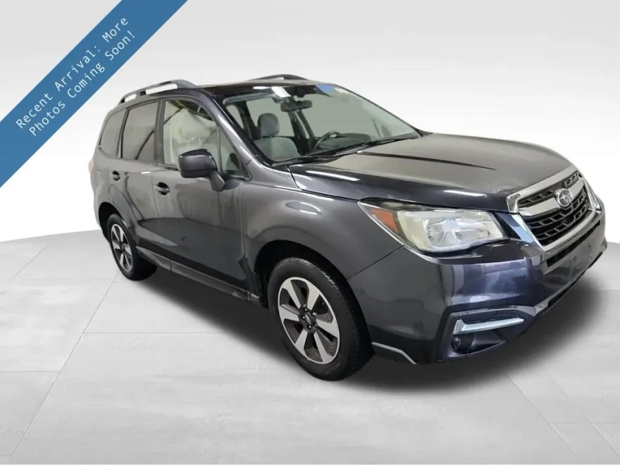 2017 Subaru Forester 2.5i Premium photo 1