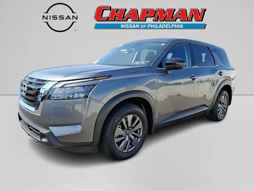 2025 Nissan Pathfinder S photo 1