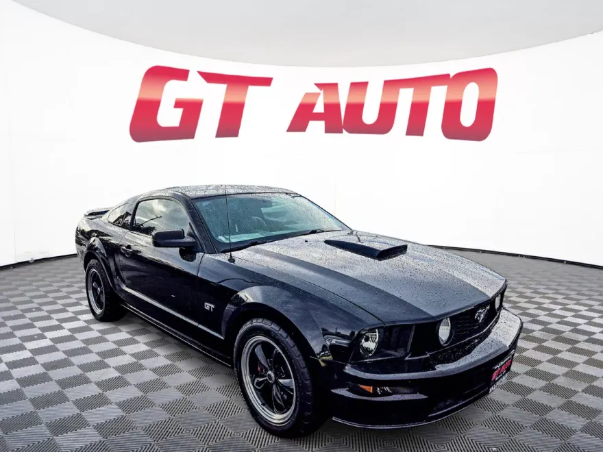 2008 Ford Mustang GT Premium photo 1