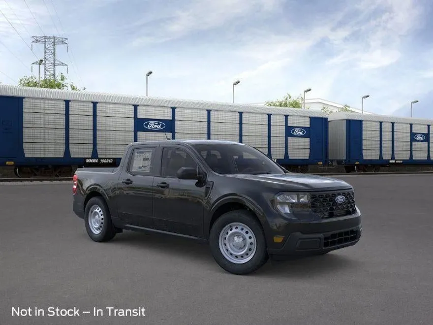2025 Ford Maverick XL photo 1
