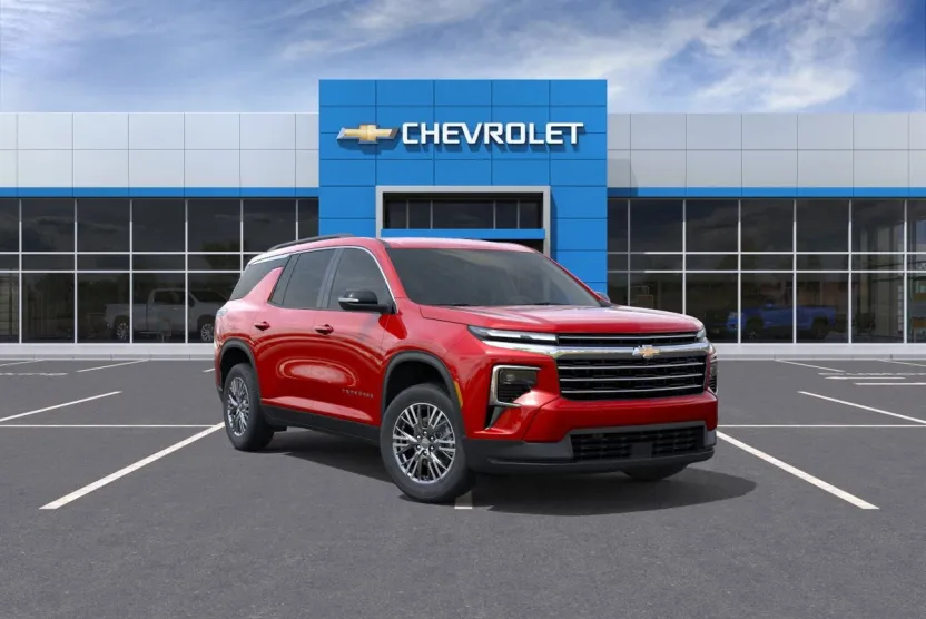 2025 Chevrolet Traverse photo 1
