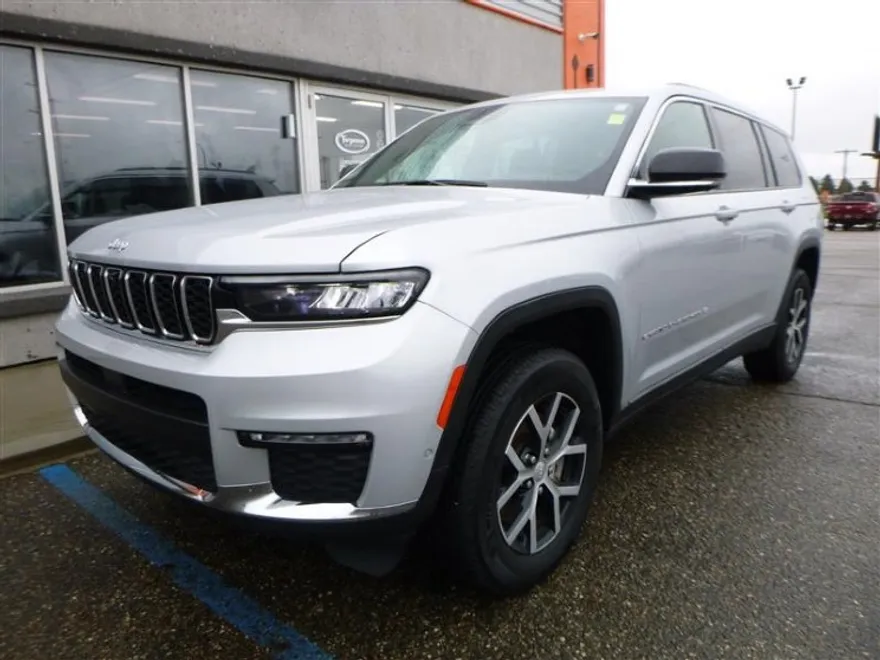 2024 Jeep Grand Cherokee Limited photo 1