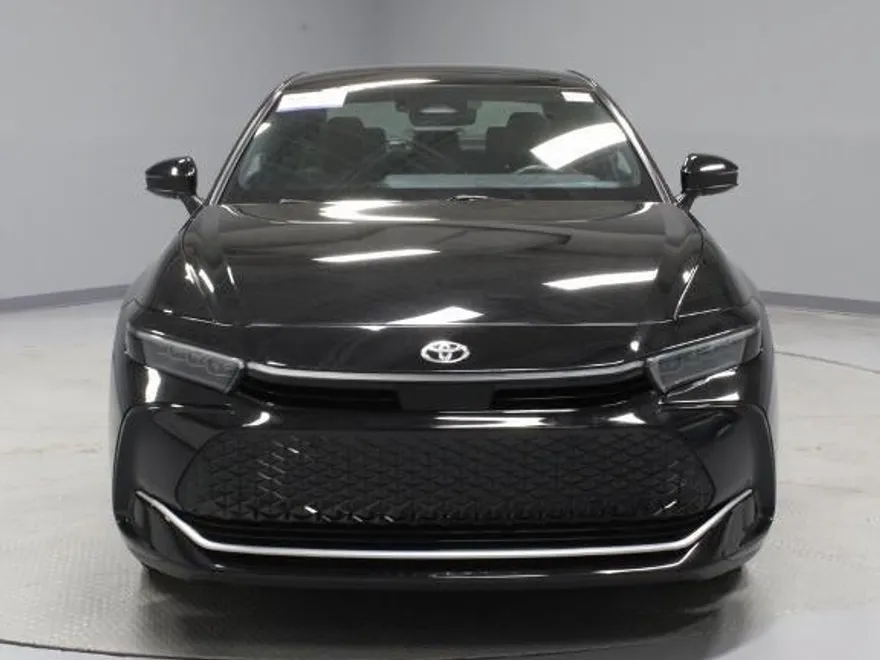 2024 Toyota Crown Limited photo 1