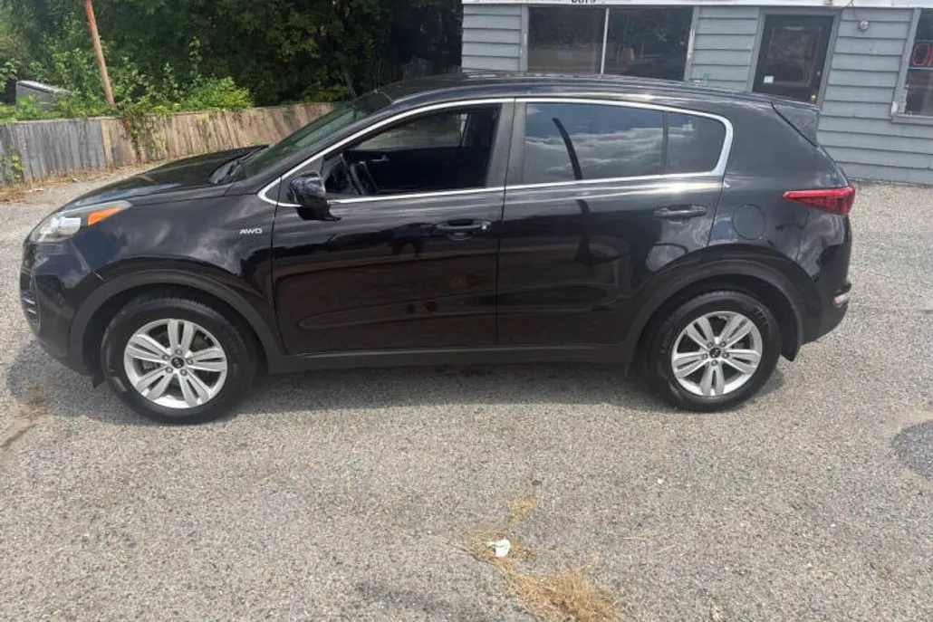 2018 Kia Sportage LX photo 1