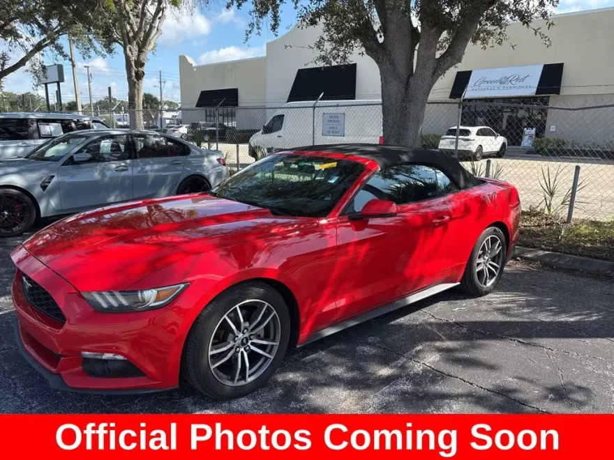 2016 Ford Mustang EcoBoost Premium photo 1