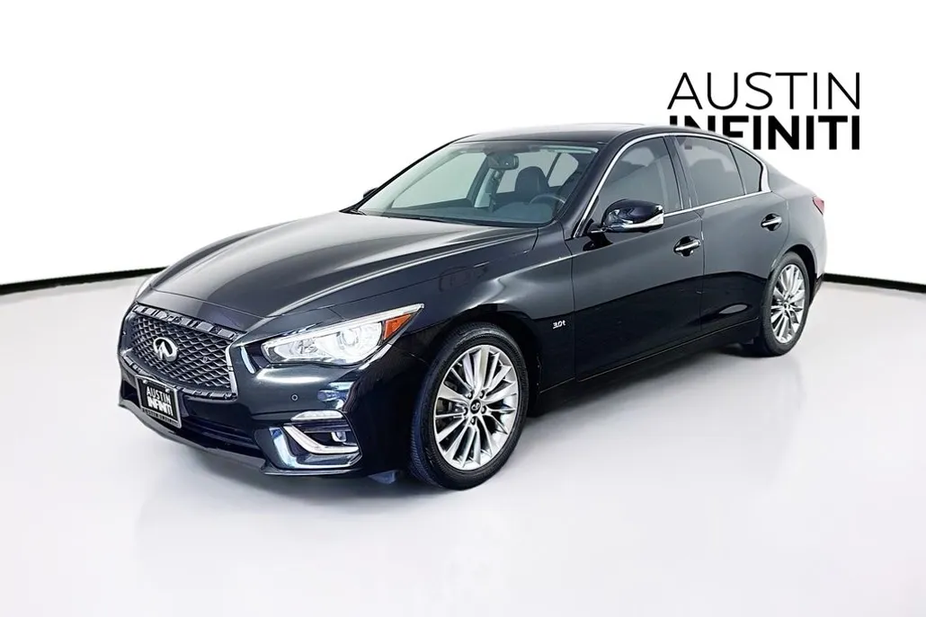 2018 Infiniti Q50 3.0t LUXE photo 1
