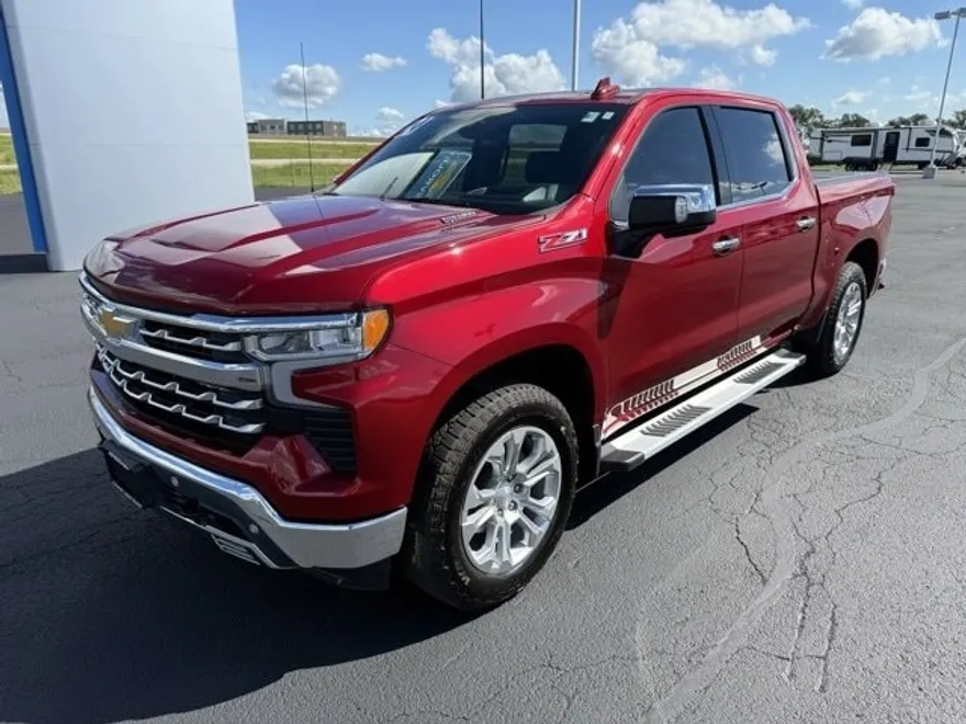 2024 Chevrolet Silverado 1500 LTZ photo 1