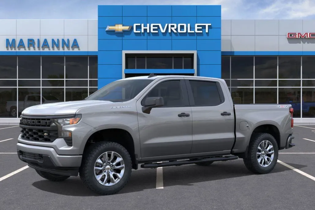 2026 Chevrolet Silverado 1500 Custom photo 1