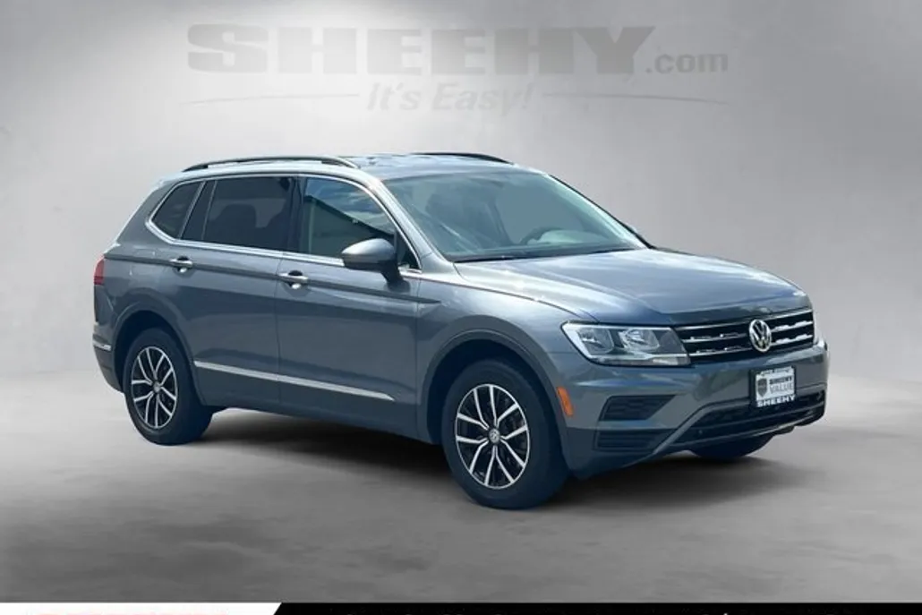 2021 Volkswagen Tiguan SE photo 1