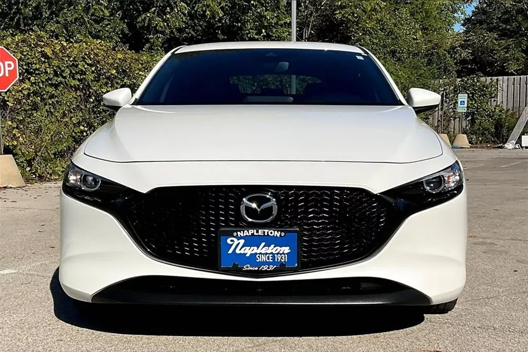2023 Mazda Mazda3 Hatchback 2.5 Select photo 1