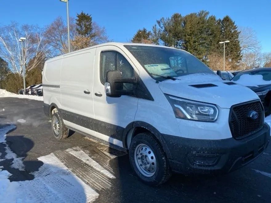 2025 Ford Transit photo 2