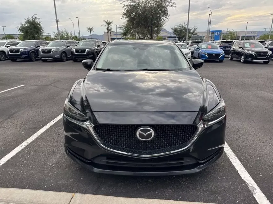 2018 Mazda Mazda6 Touring photo 1
