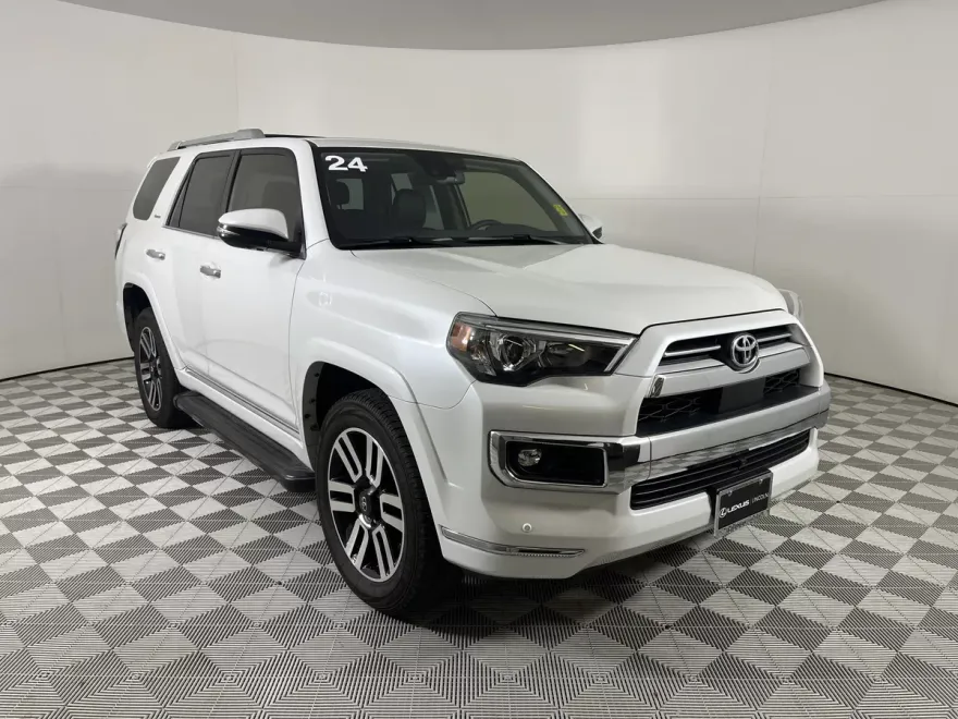 2024 Toyota 4Runner Limited 4WD photo 1