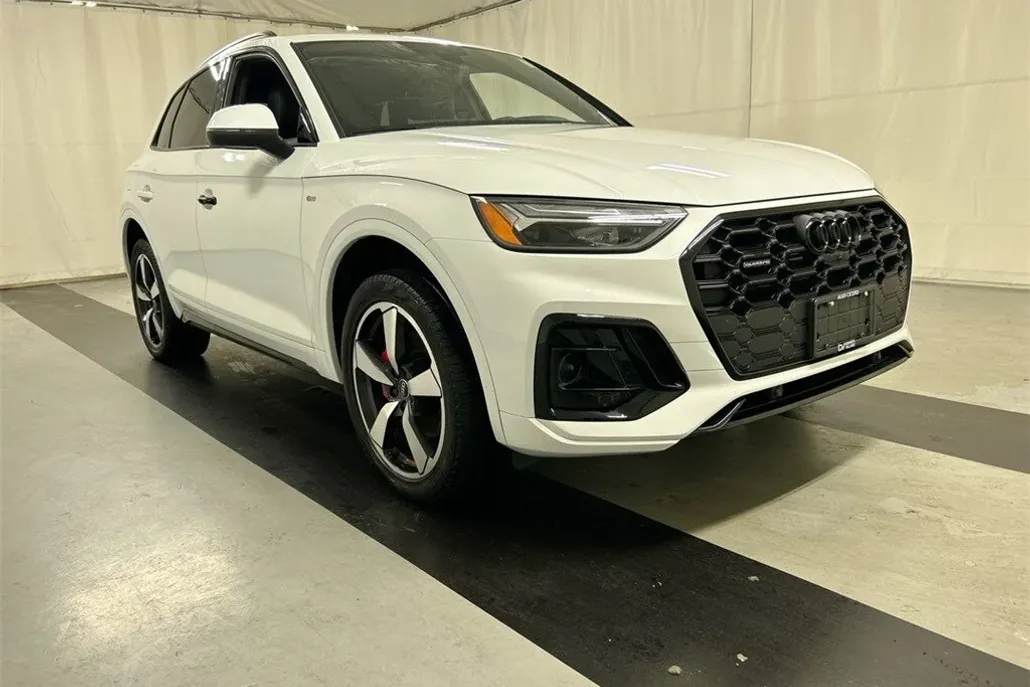 2024 Audi Q5 45 S line Premium Plus photo 1