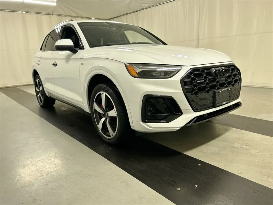 2024 Audi Q5 45 S line Premium Plus photo 1