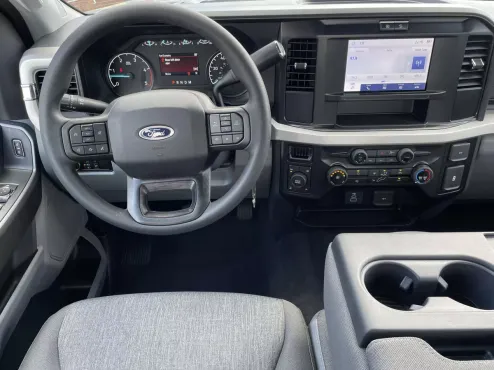 2026 Ford F-250 photo 4