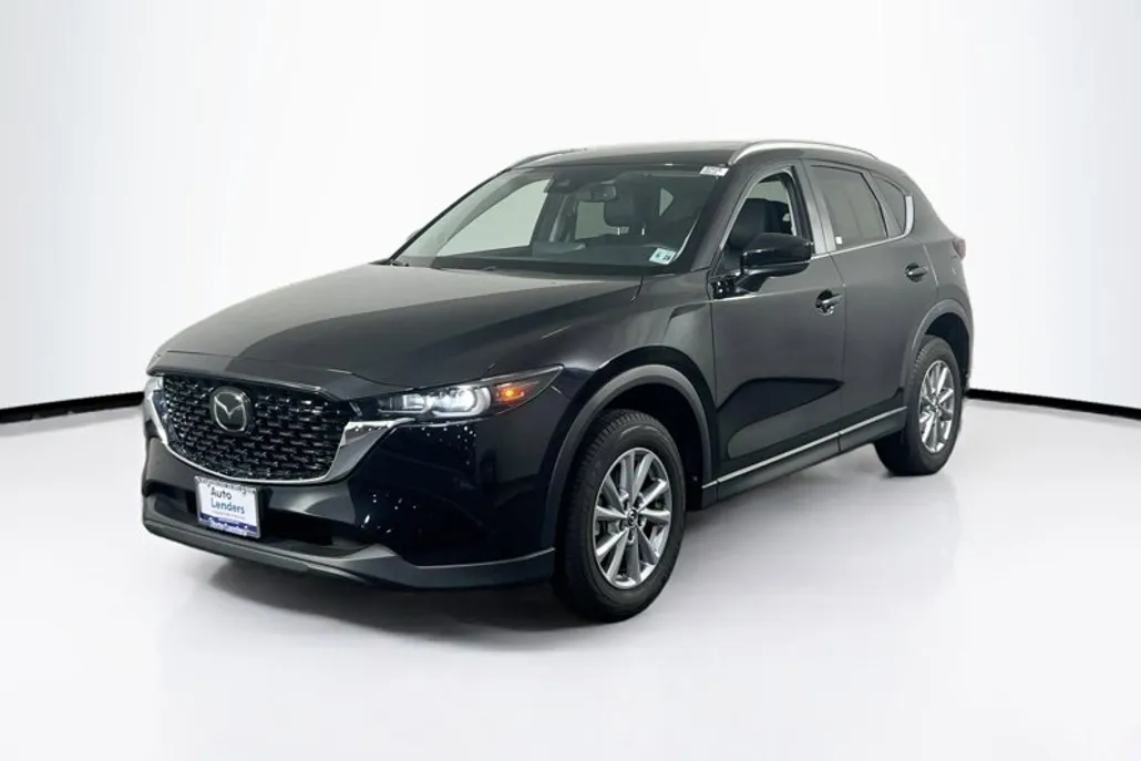 2023 Mazda CX-5 2.5 S Preferred photo 1