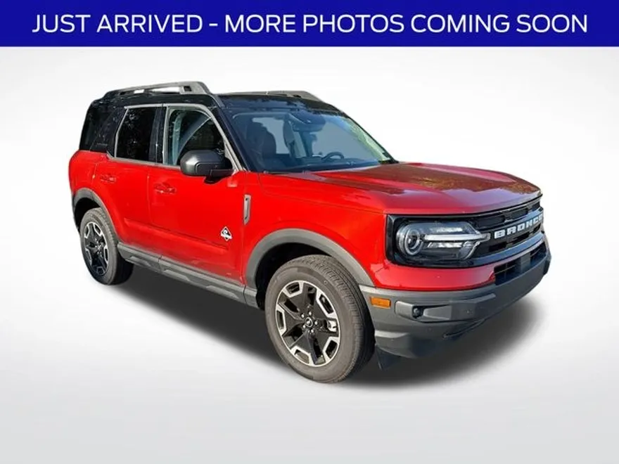 2024 Ford Bronco Sport Outer Banks photo 1