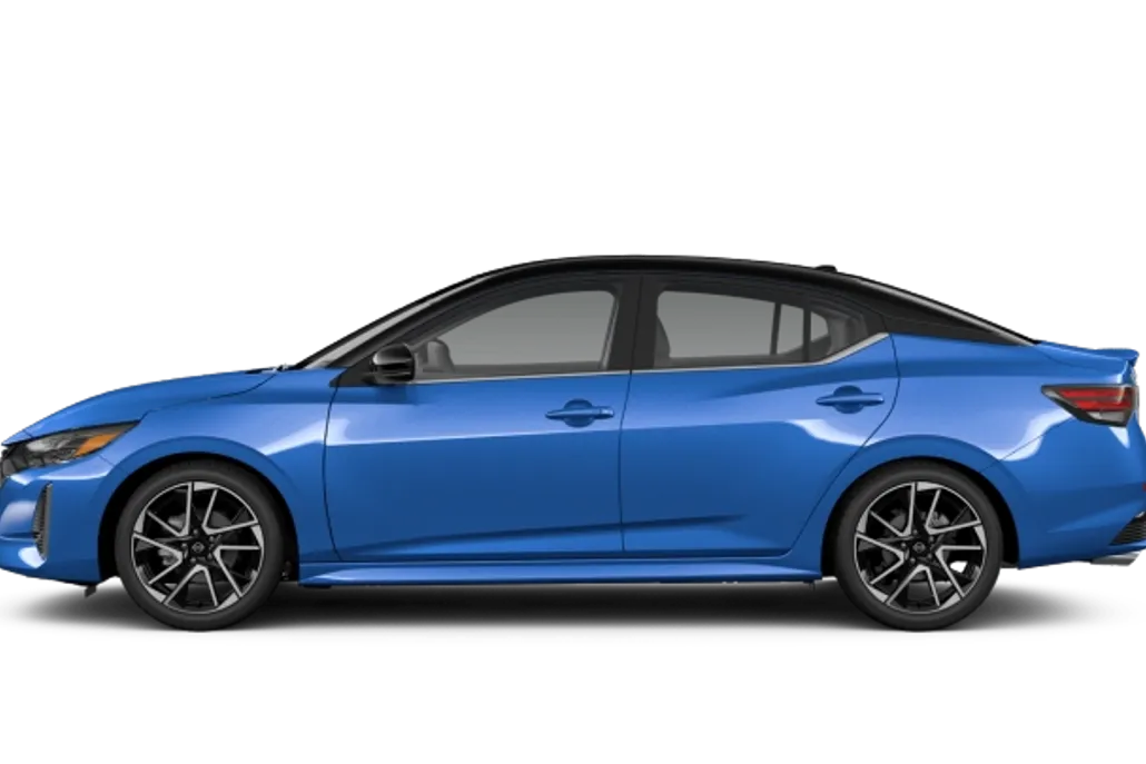 2025 Nissan Sentra SR photo 1