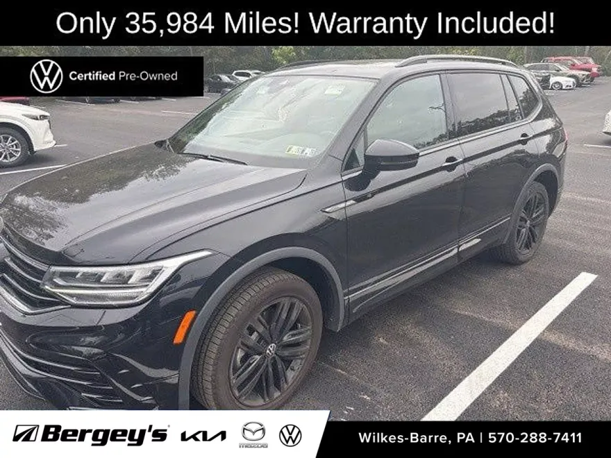 2022 Volkswagen Tiguan SE R-Line Black photo 1