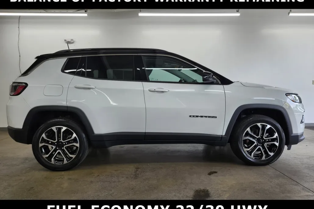 2022 Jeep Compass Limited photo 1