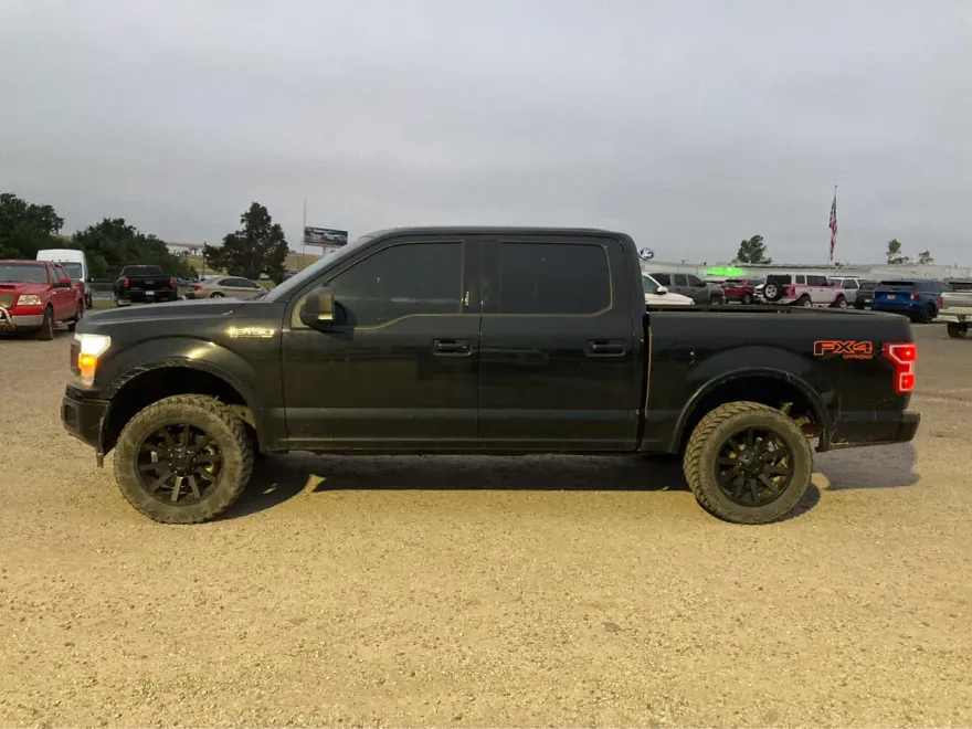 2019 Ford F-150 XLT photo 1