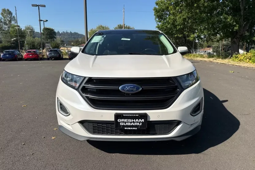 2018 Ford Edge Sport photo 1