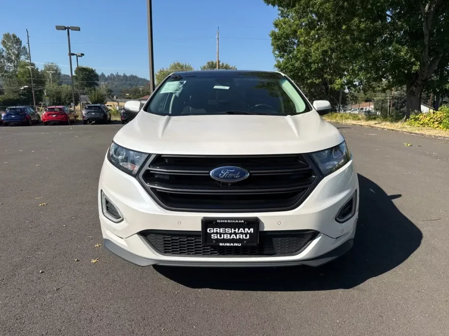 2018 Ford Edge Sport photo 1