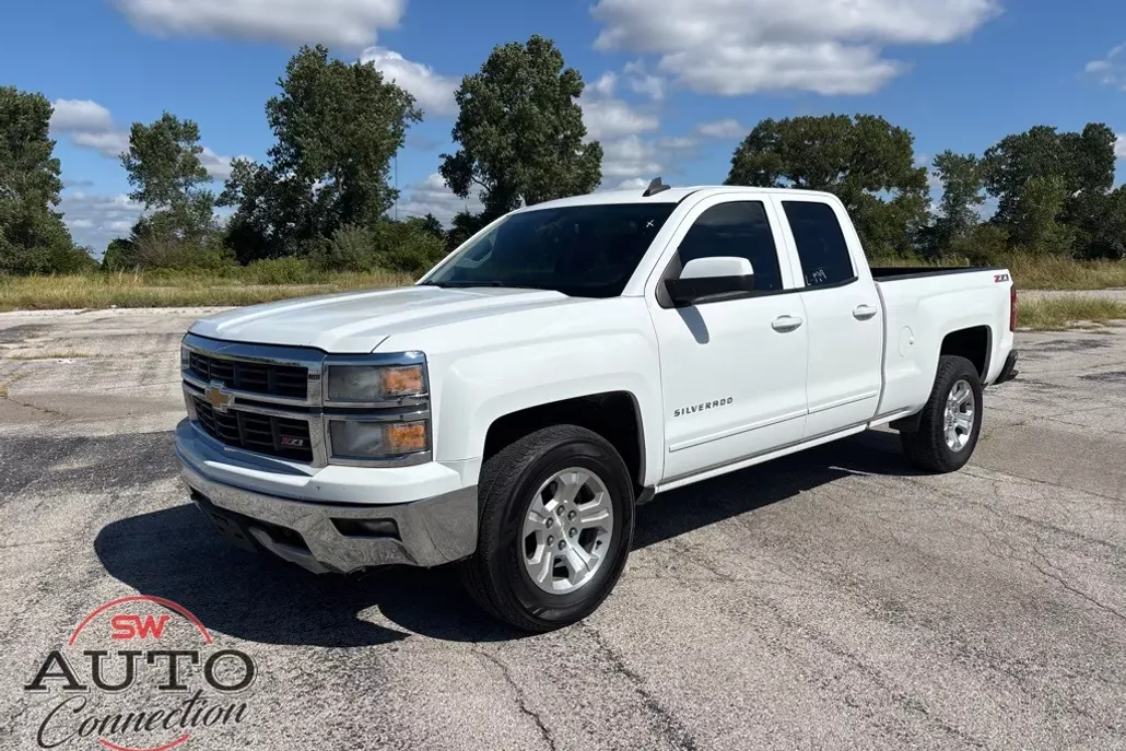 2015 Chevrolet Silverado 1500 LT2 photo 1