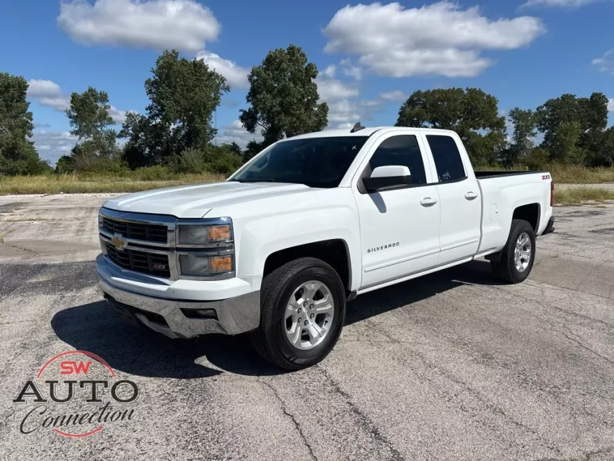 2015 Chevrolet Silverado 1500 LT2 photo 1