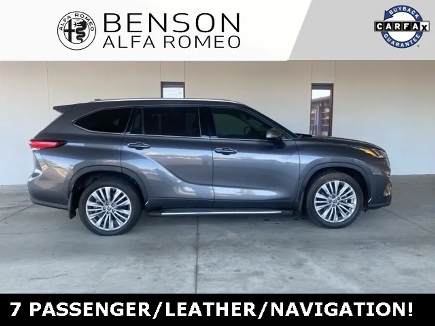 2023 Toyota Highlander Platinum Sport photo 1