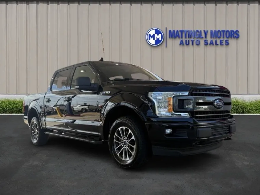 2019 Ford F-150 XLT photo 1