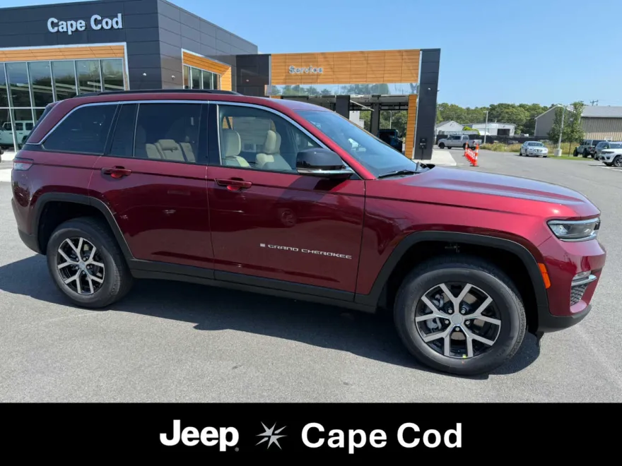 2025 Jeep Grand Cherokee Limited photo 1