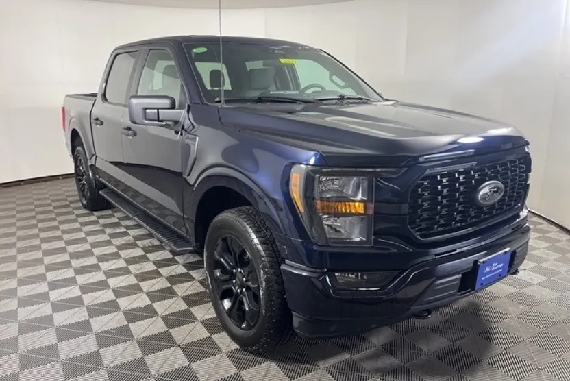 2023 Ford F-150 XL photo 1