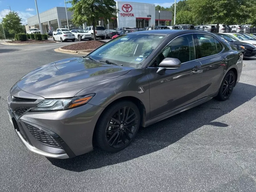2023 Toyota Camry XSE photo 1