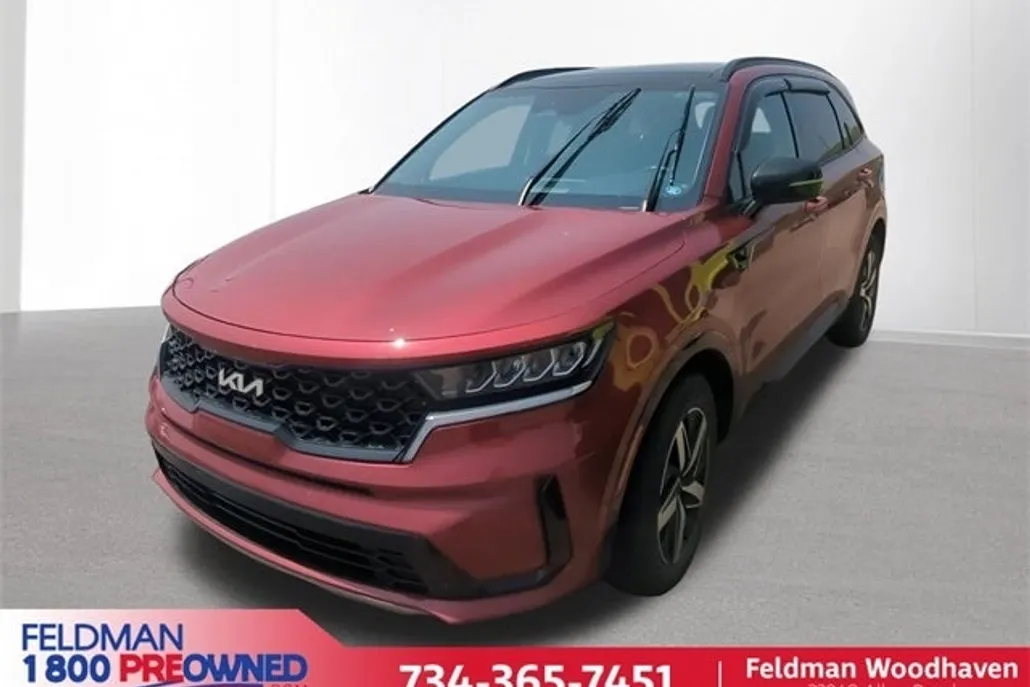 2022 Kia Sorento S photo 1