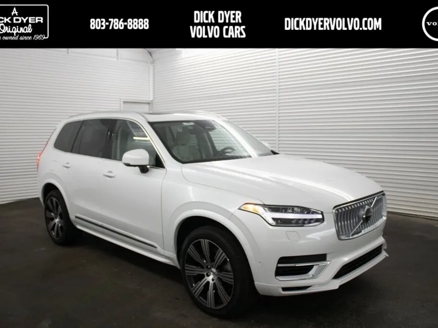 2025 Volvo XC90 T8 Plus photo 1