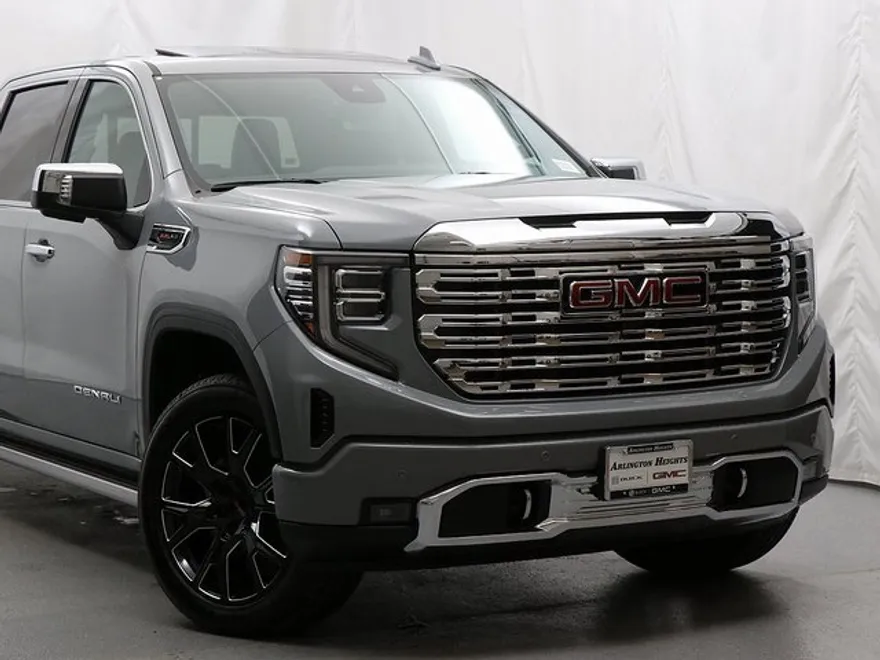 2025 Gmc Sierra 1500 Denali photo 2