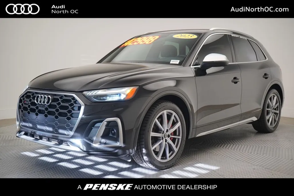 2023 Audi SQ5 Prestige photo 1